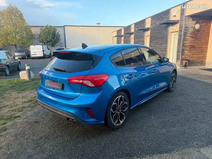 Ford Focus 2020 photo 5