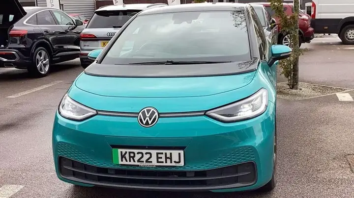 Volkswagen Id.3 2022 photo 2