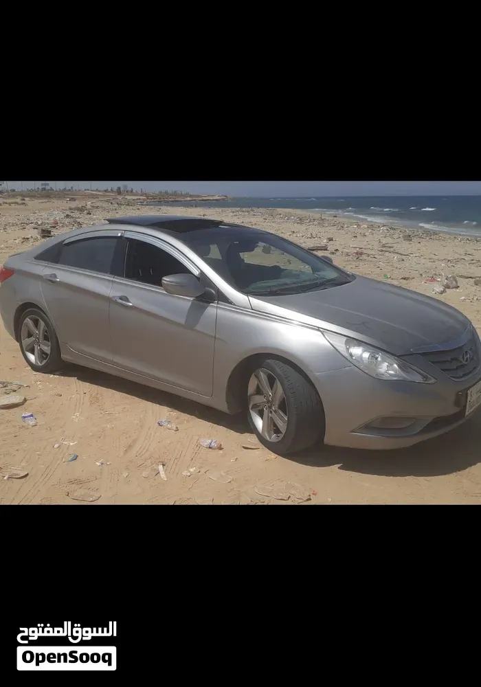 Hyundai Sonata 2012 photo 2