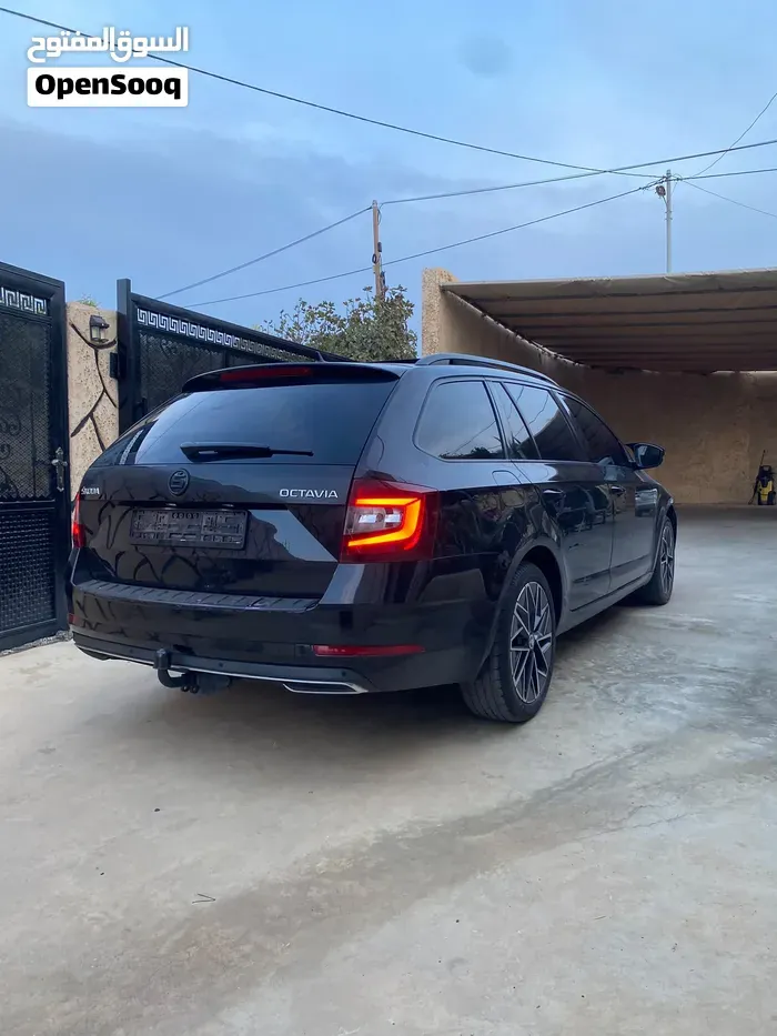 Skoda Octavia 2018 photo 2