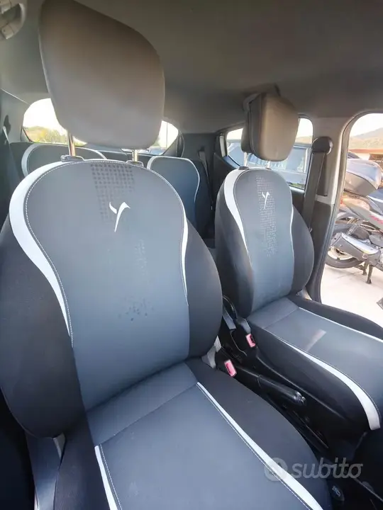 Lancia Ypsilon 2015 photo 3