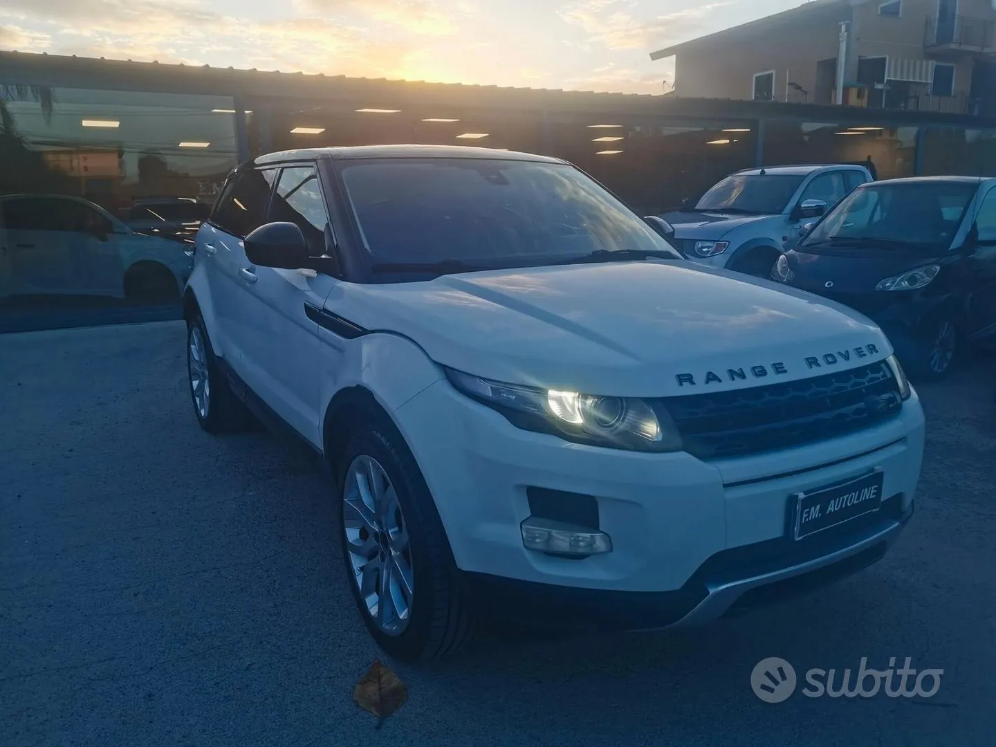 Land Rover Range Rover Evoque 2014 photo 2