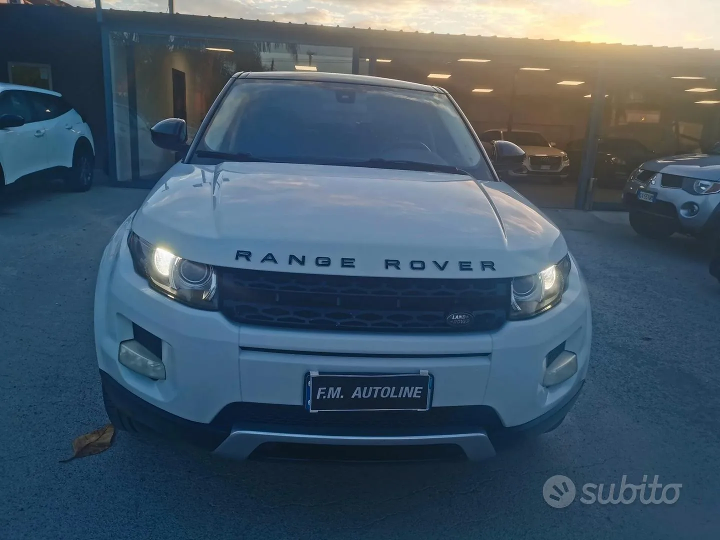 Land Rover Range Rover Evoque 2014 photo 3