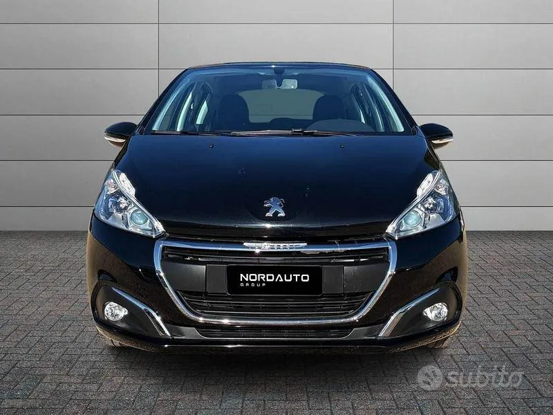 Peugeot 208 2019 photo 4