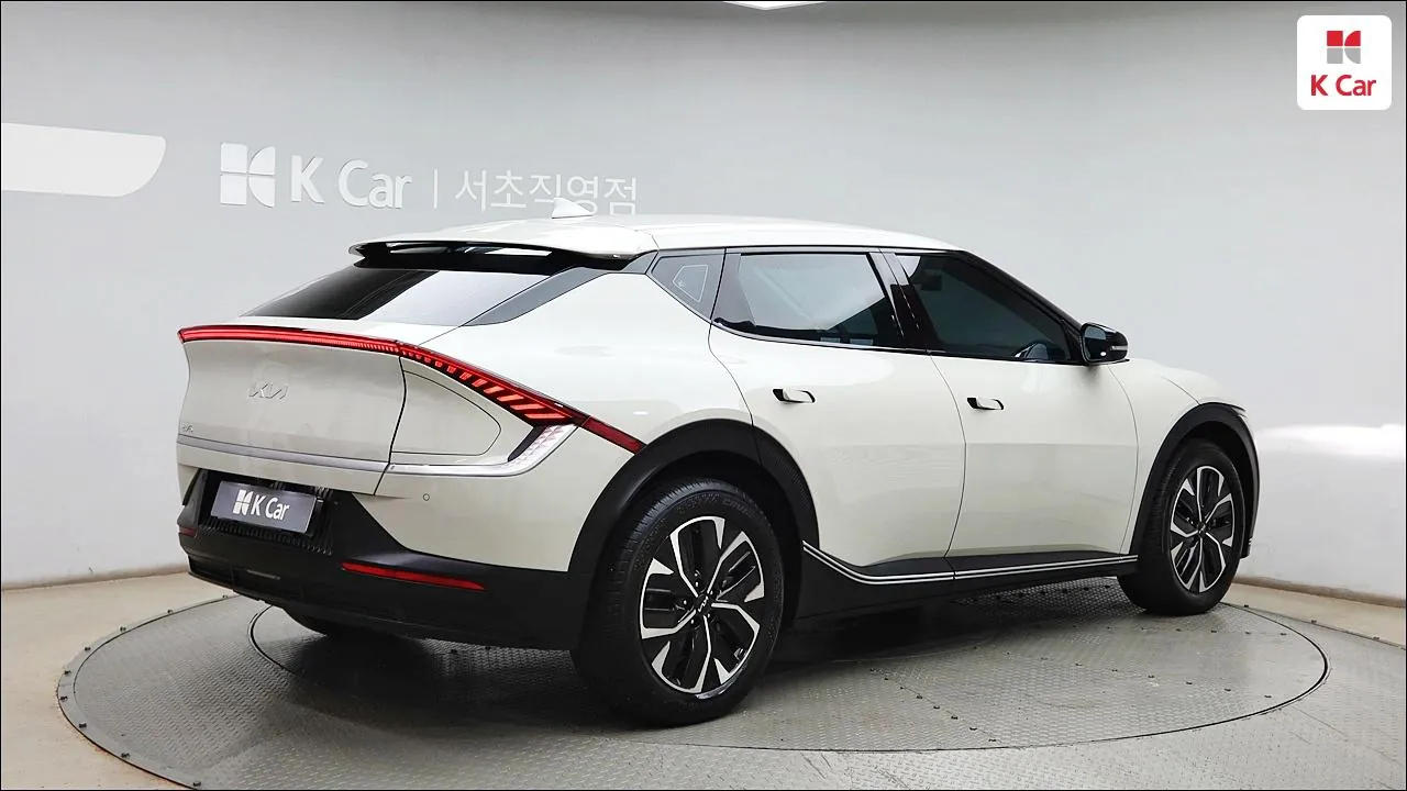 Kia Ev6 2023 photo 2