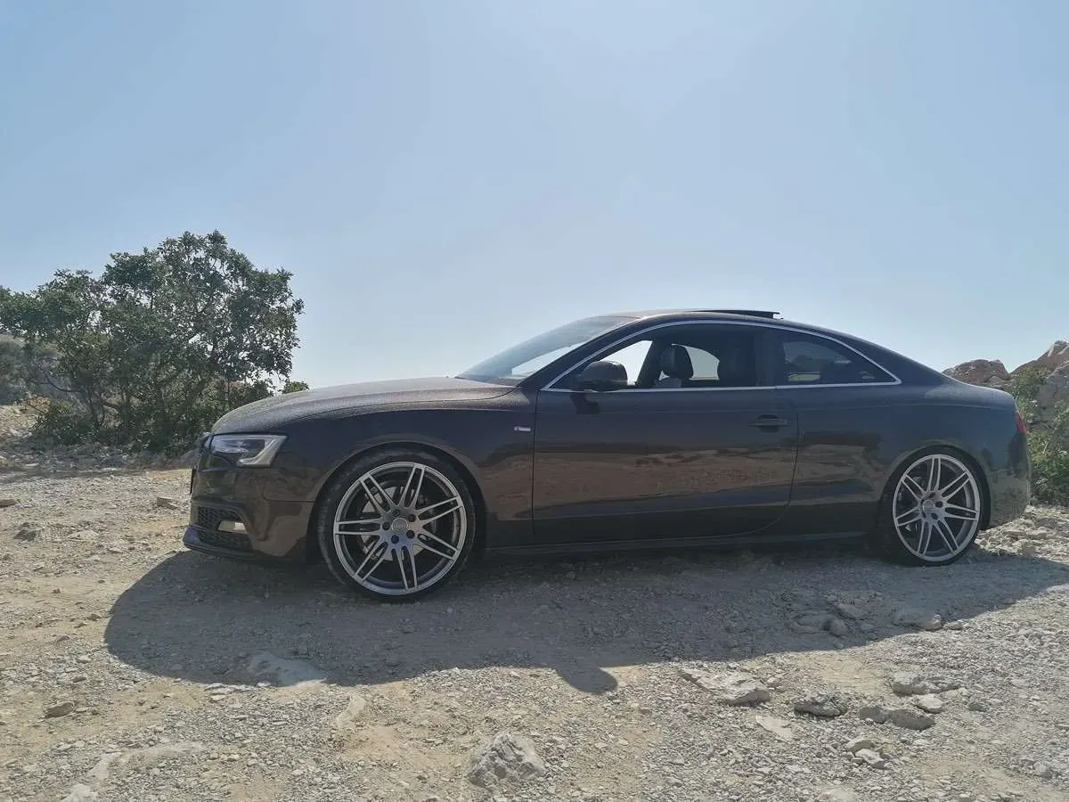 Audi A5 2012 photo 3