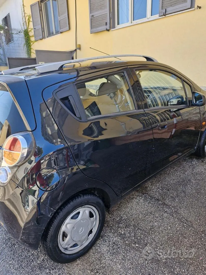 Chevrolet Spark 2010 photo 2