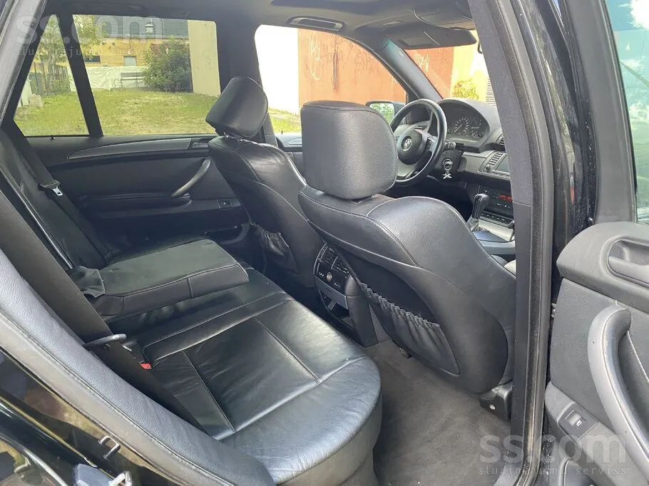 BMW X5 2004 photo 3