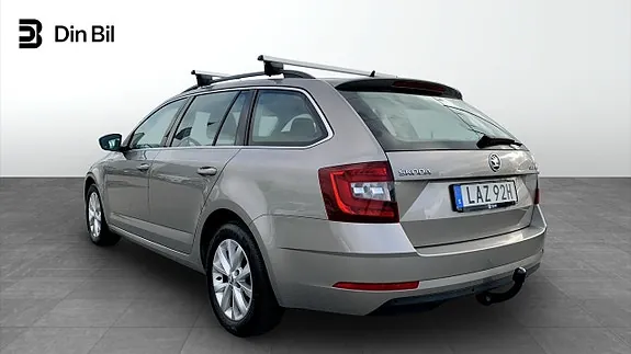 Skoda Octavia 2019 photo 3