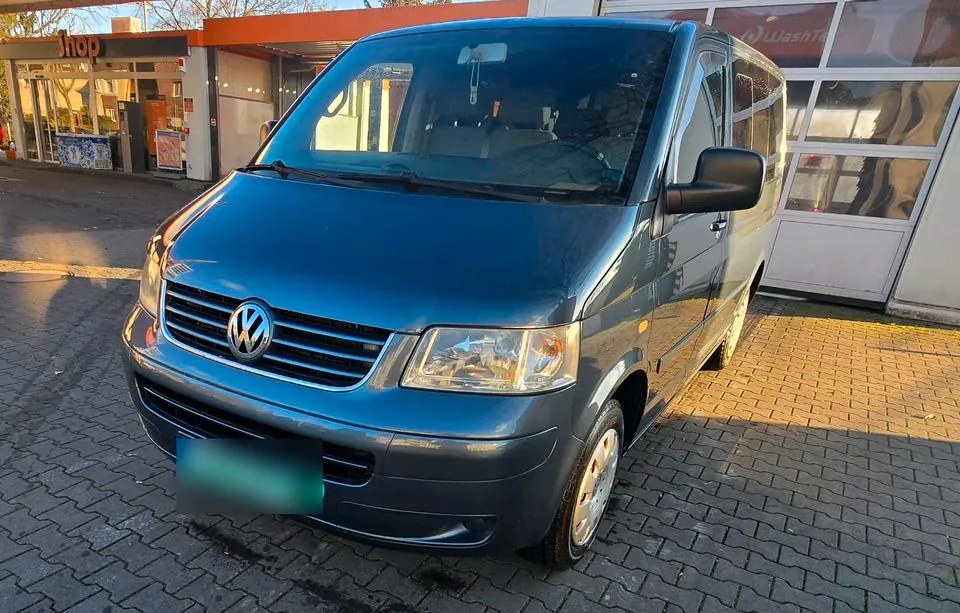 Volkswagen T5