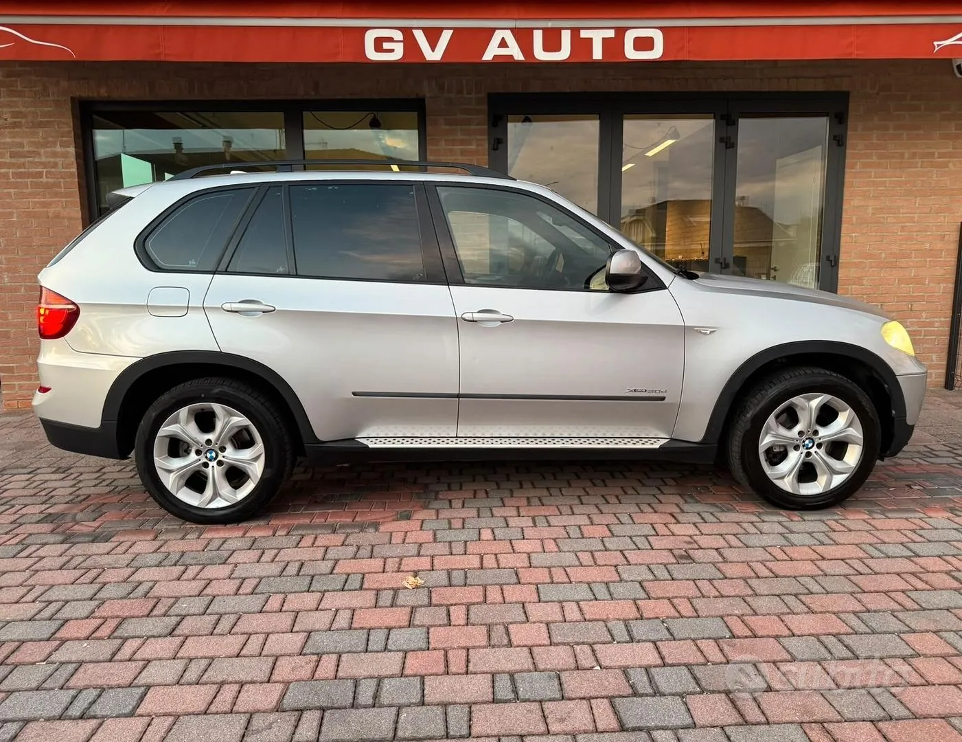 BMW X5 2011 photo 4