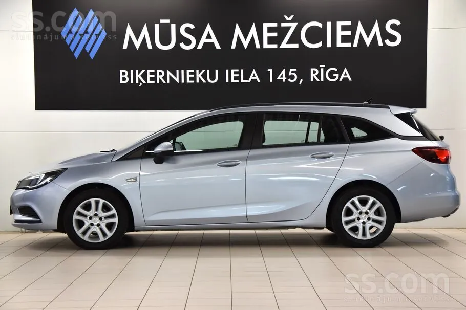 Opel Astra 2019 photo 5