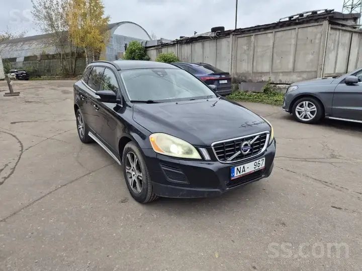 Volvo Xc60 2013 photo 2