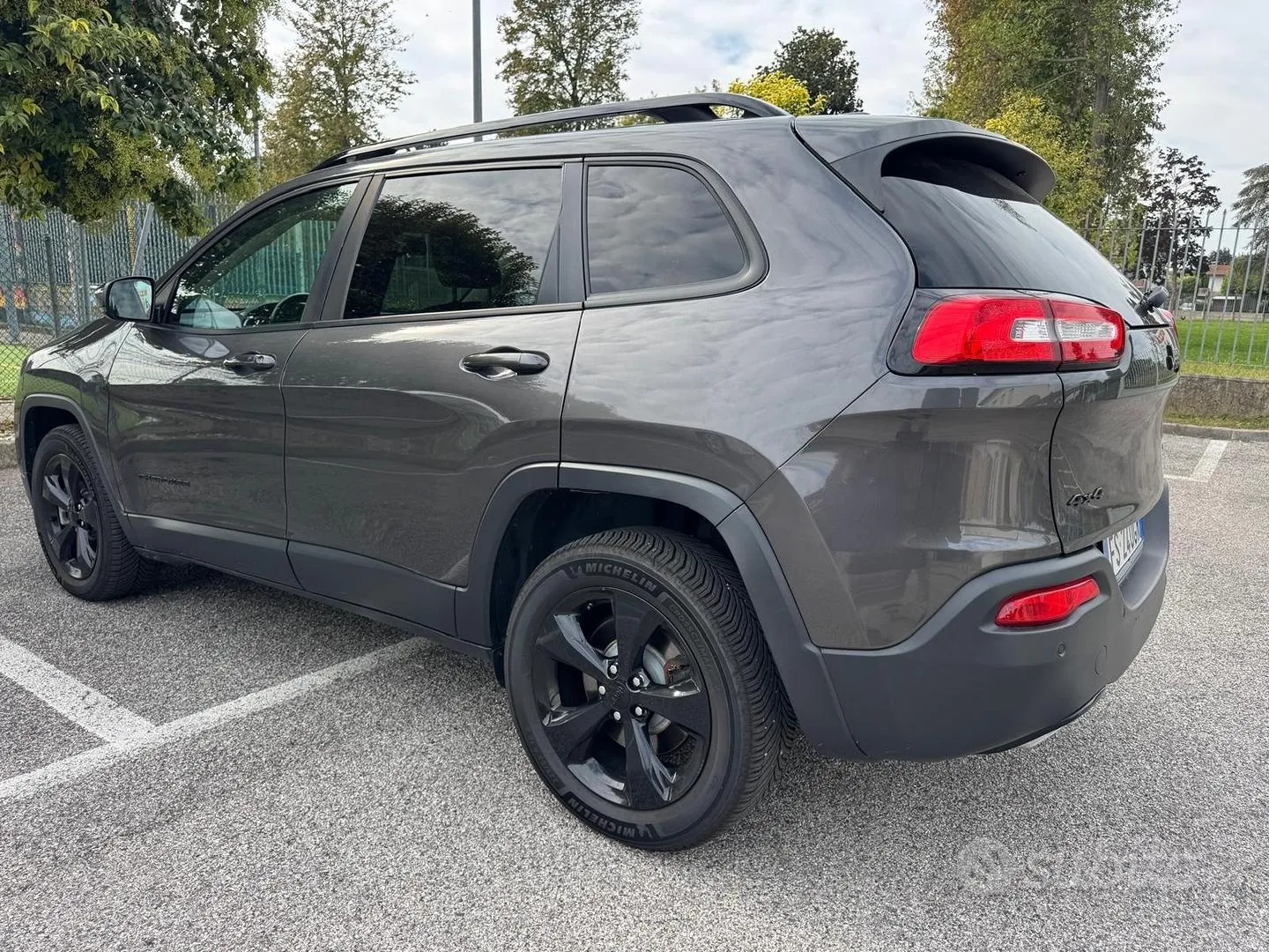 Jeep Cherokee 2018 photo 4
