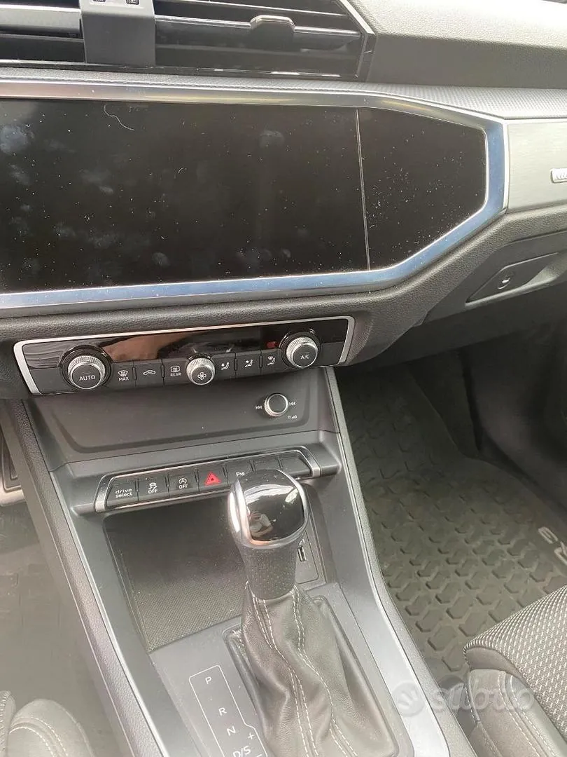 Audi Q3 2019 photo 3