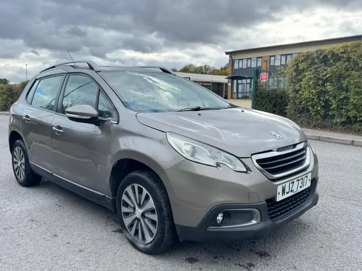 Peugeot 2008 2014 photo 5