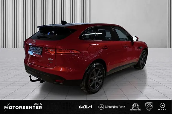 Jaguar F-Pace 2018 photo 5