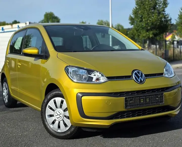 Volkswagen Up