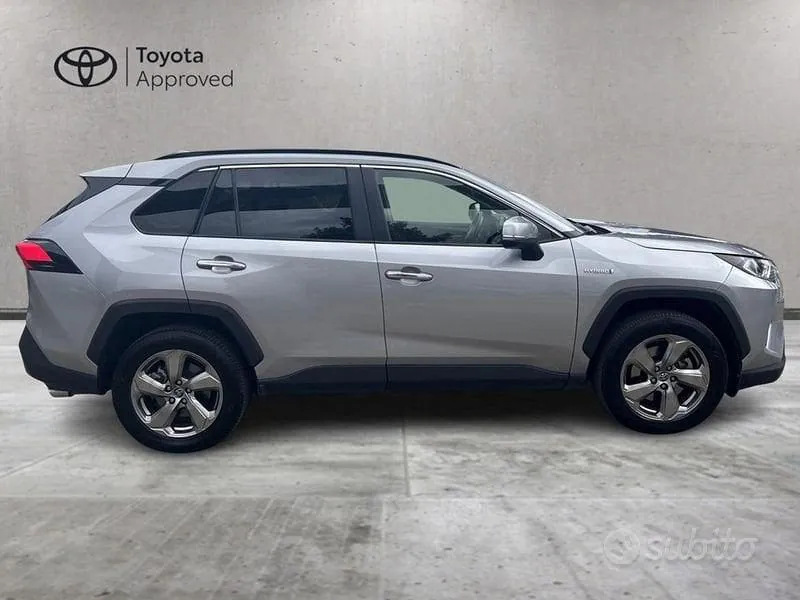 Toyota Rav4 2019 photo 4