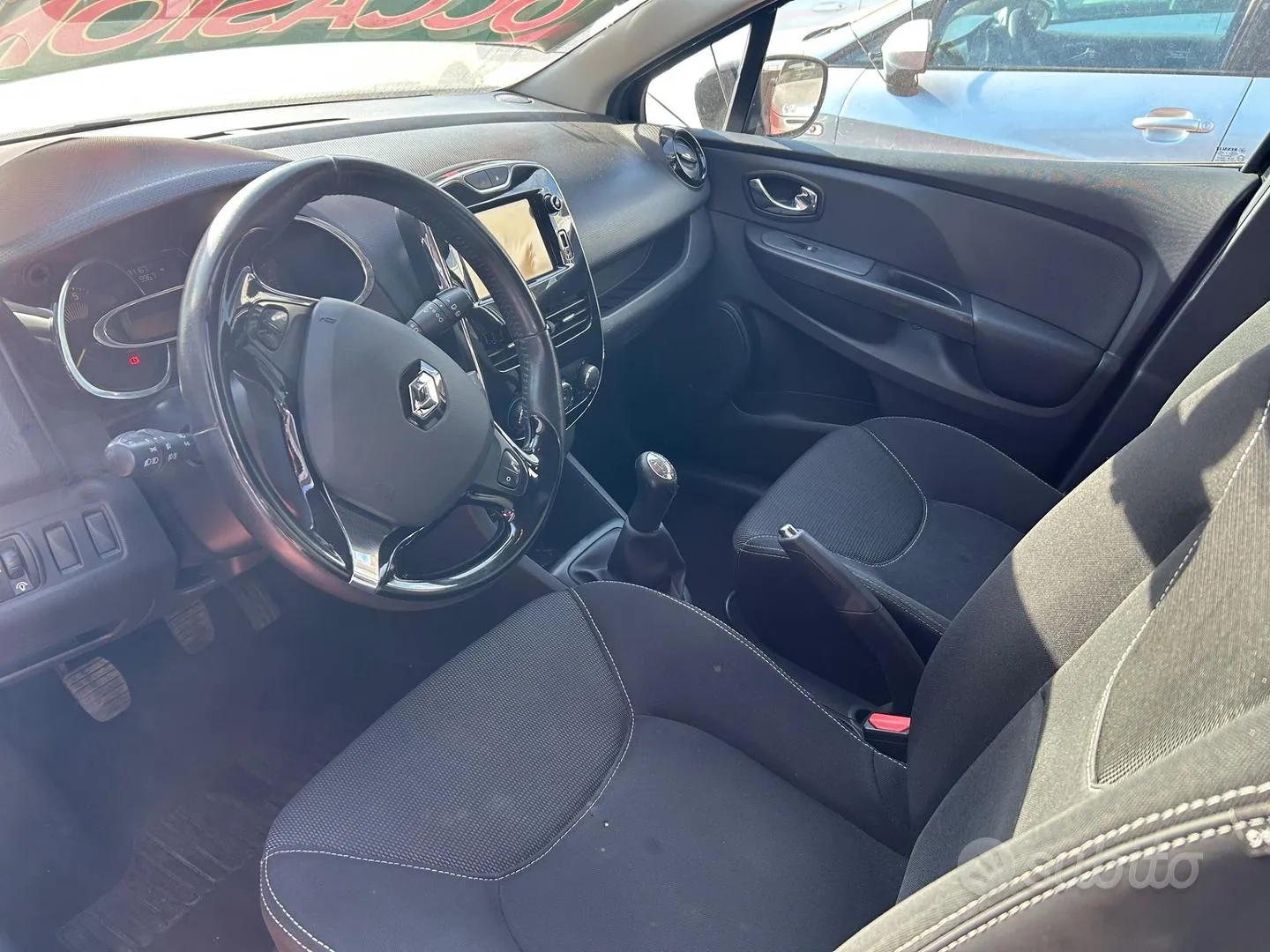 Renault Clio 2014 photo 5