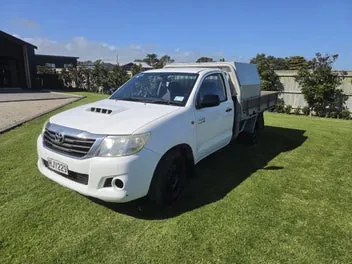 Toyota Hilux 2014 photo 3