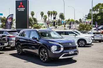 Mitsubishi Outlander 2024 photo 4