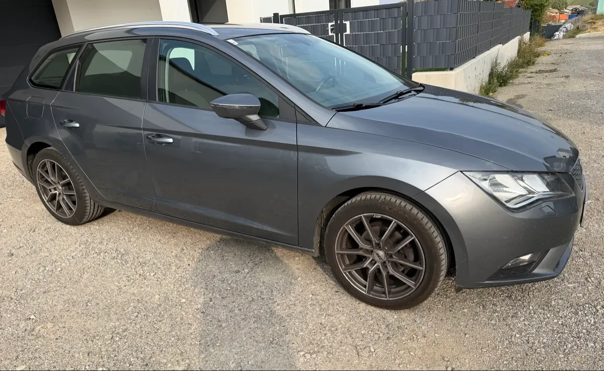 Seat Leon 2014 photo 3