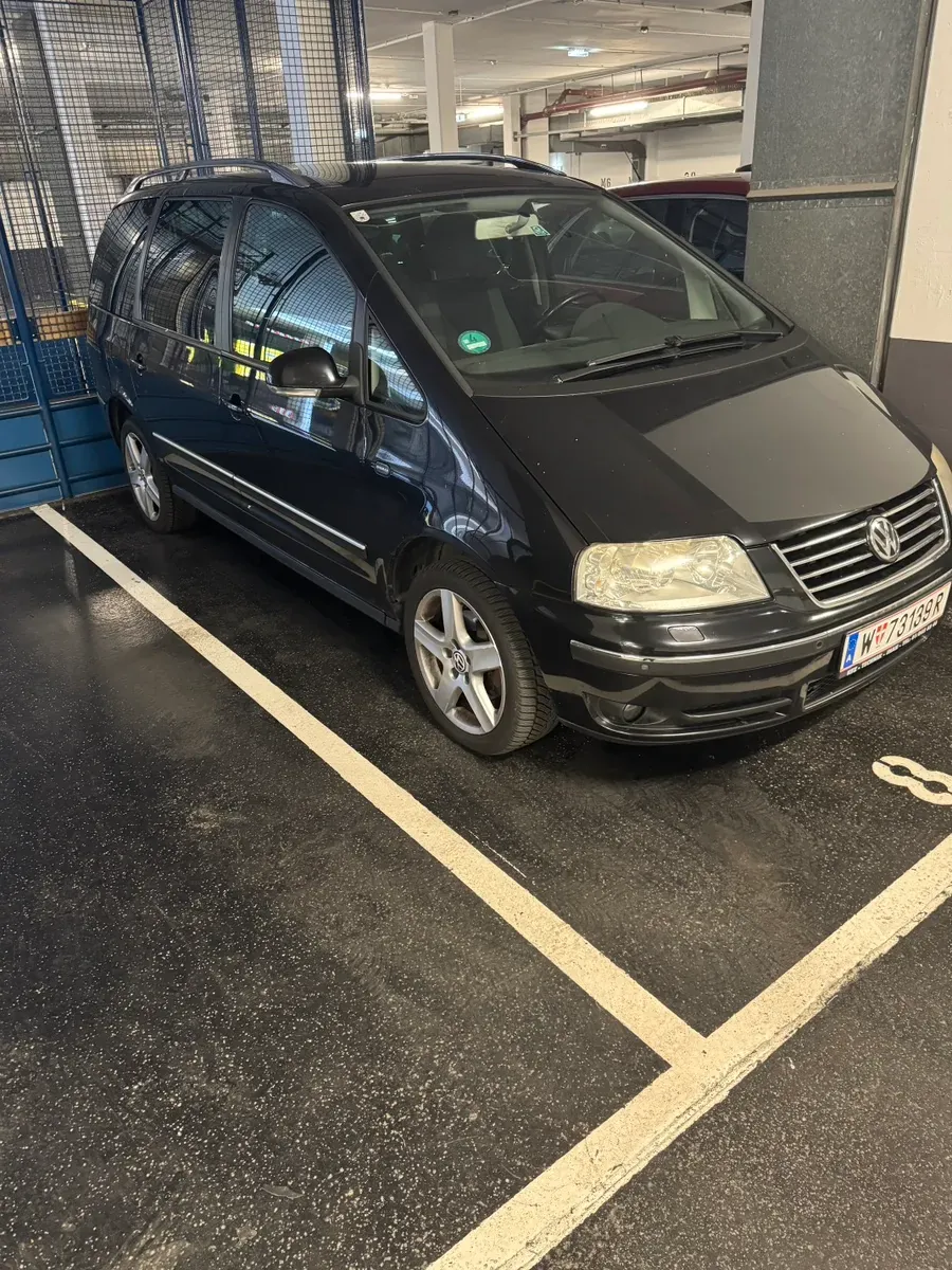 Volkswagen Sharan 2007 photo 2
