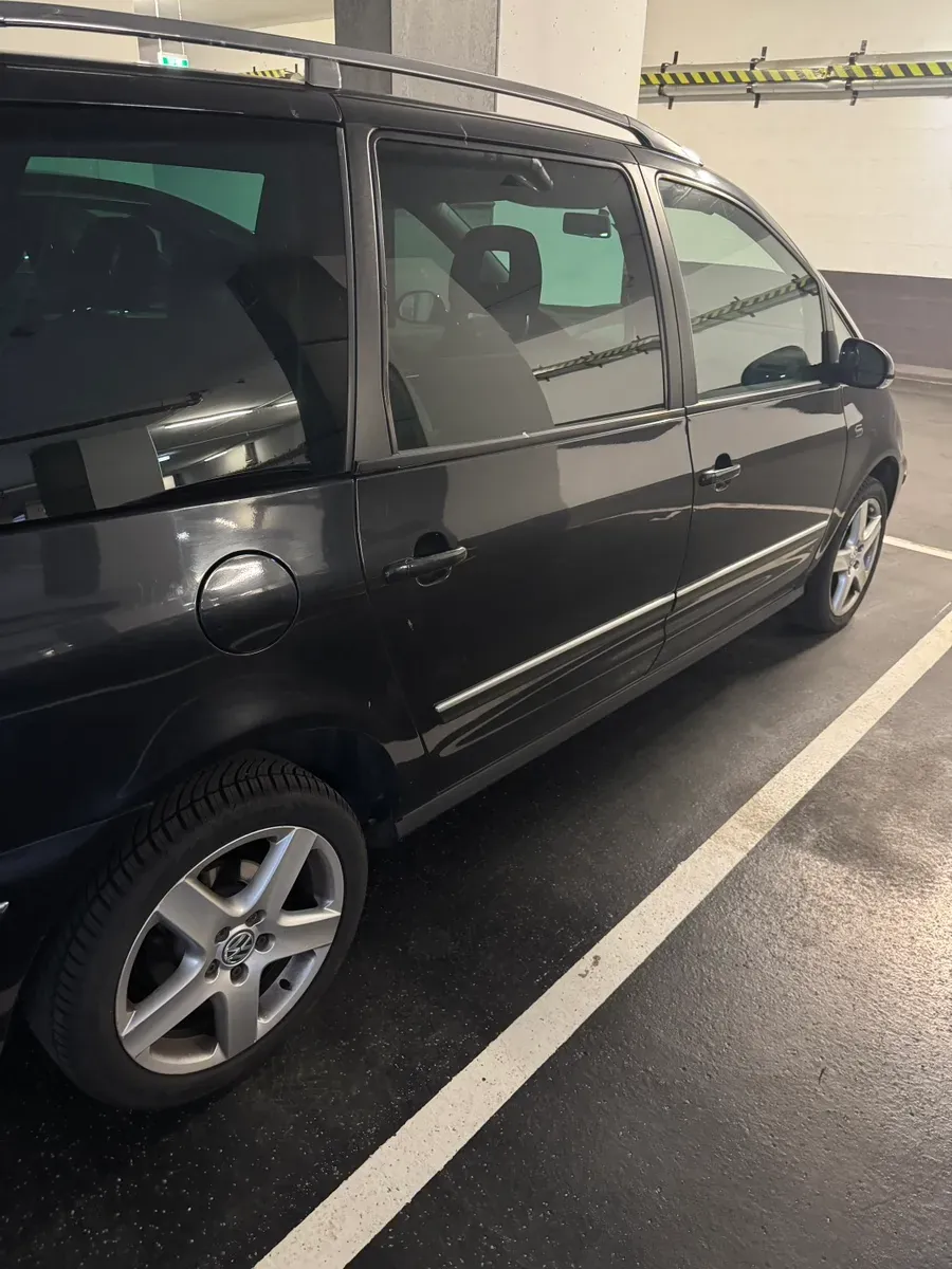 Volkswagen Sharan 2007 photo 3