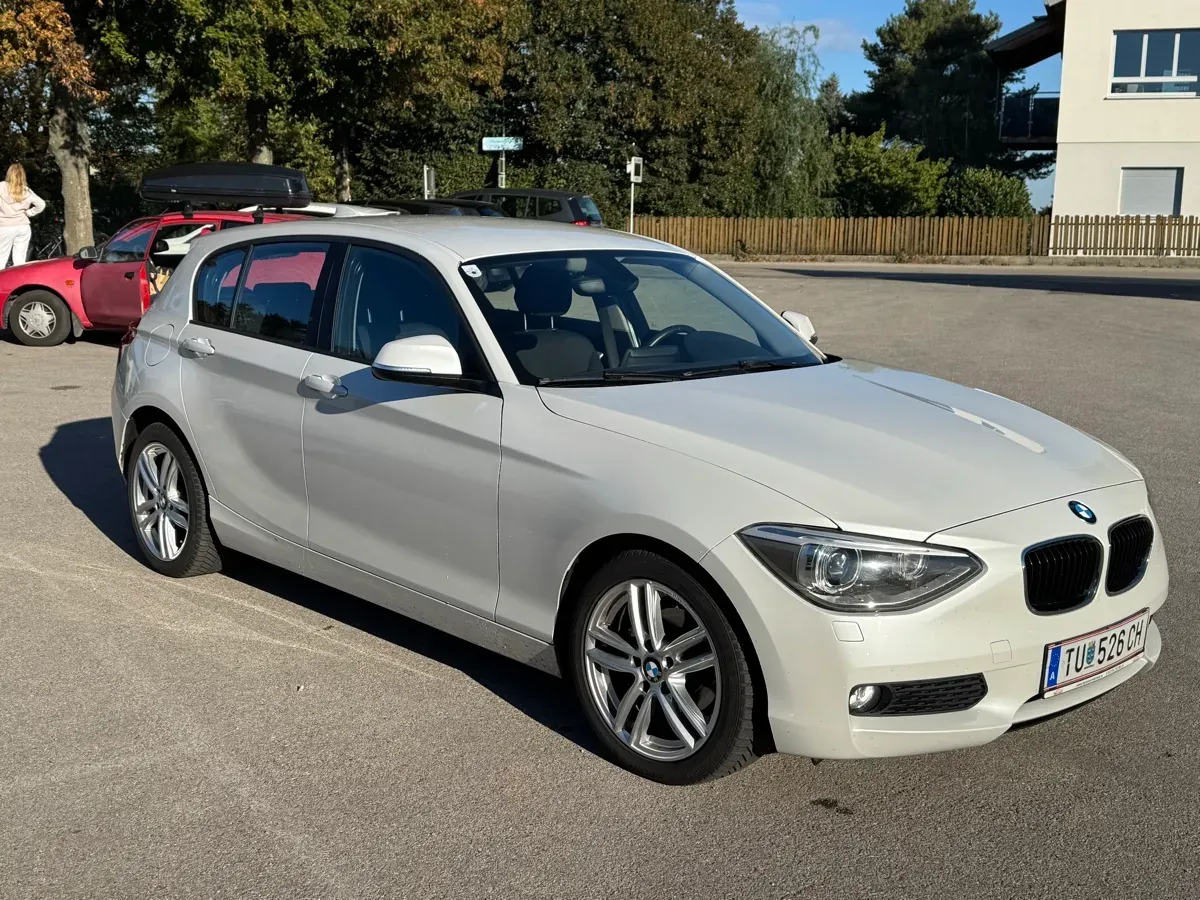 BMW 1 Series 2013 photo 2