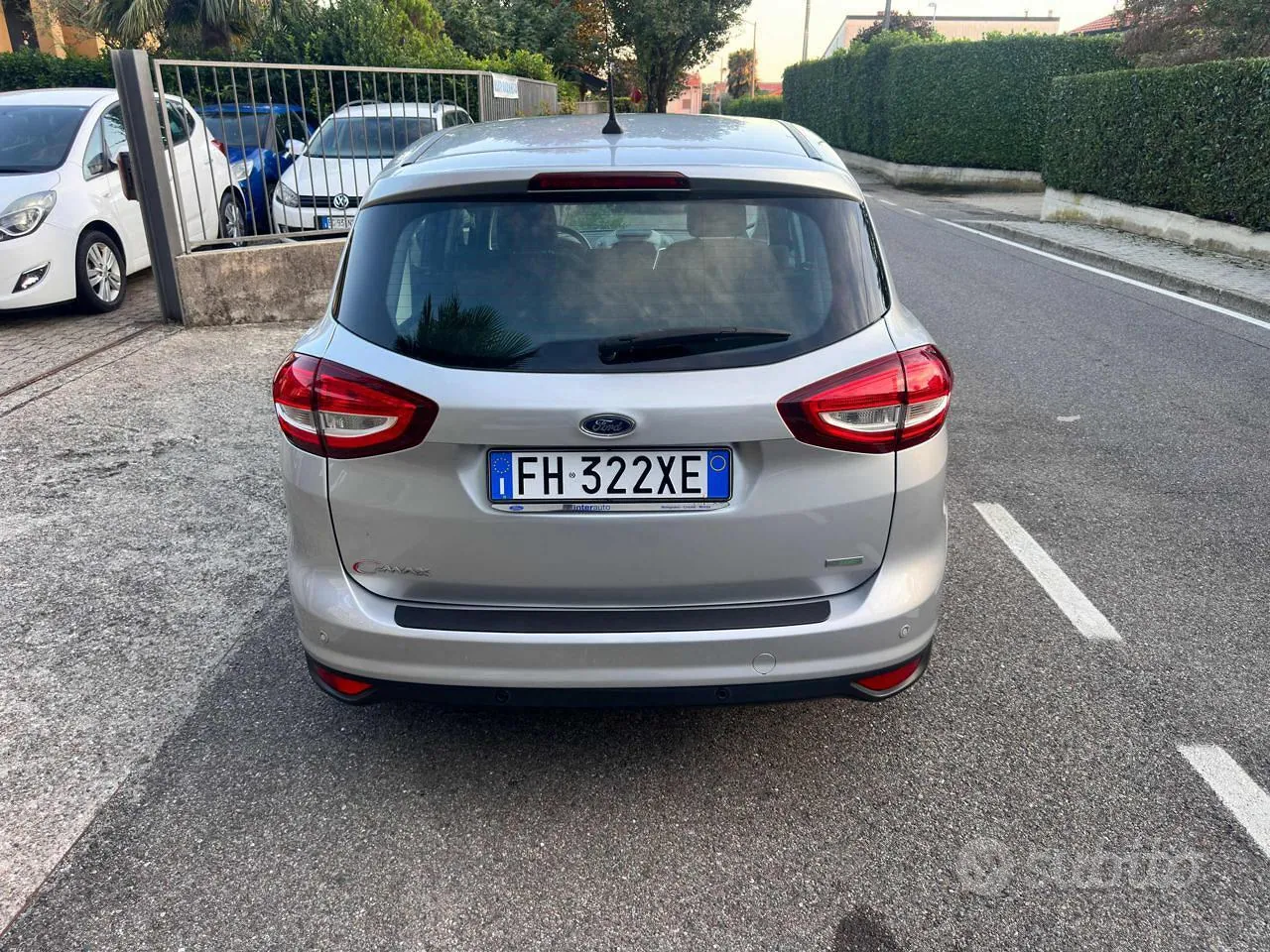 Ford C-Max 2017 photo 5