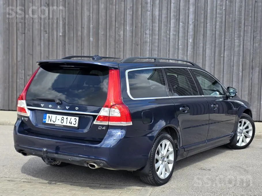 Volvo V70 2014 photo 3