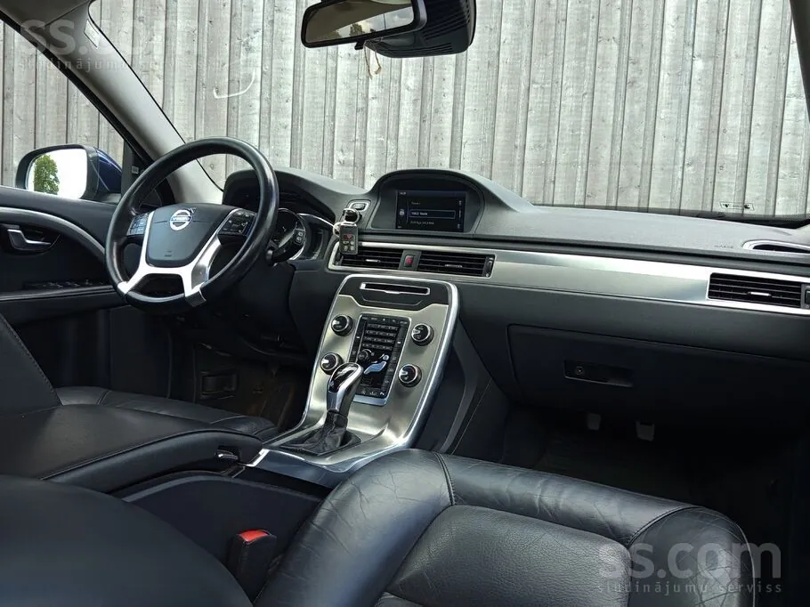 Volvo V70 2014 photo 5