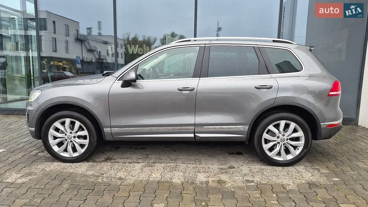 Volkswagen Touareg 2015 photo 3