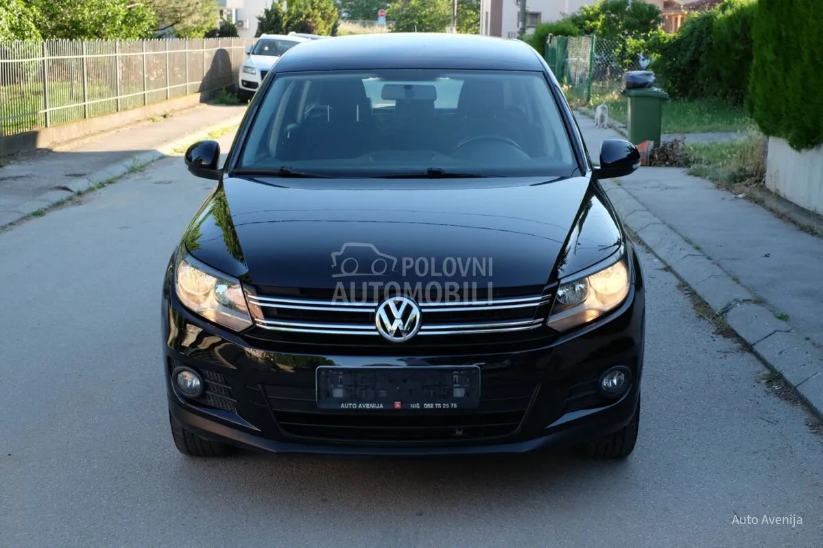 Volkswagen Tiguan 2012 photo 2