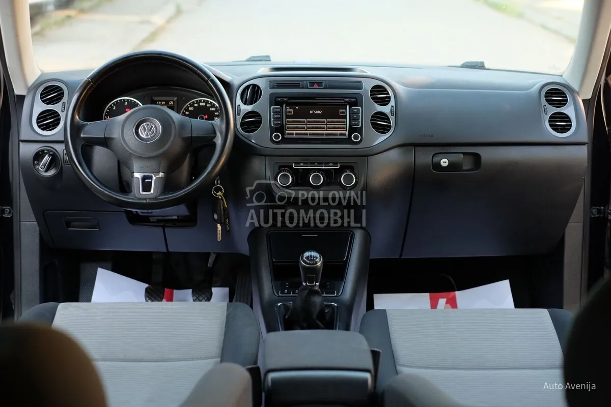 Volkswagen Tiguan 2012 photo 3