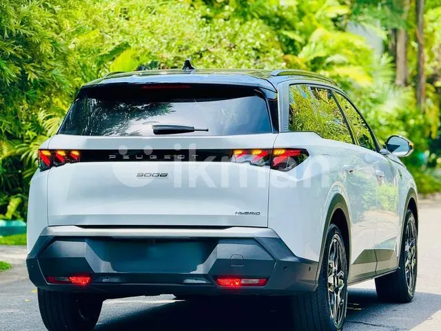 Peugeot 5008 2025 photo 4