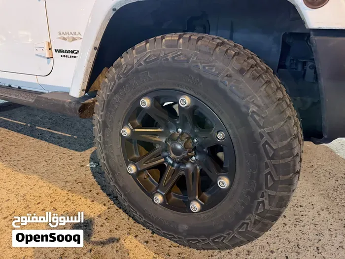 Jeep Wrangler 2013 photo 2