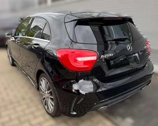 Mercedes-Benz A 200 2013 photo 3