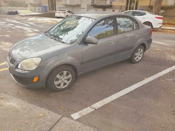Kia Rio 2009 photo 3