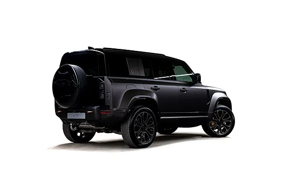 Land Rover Defender 110 2026 photo 2