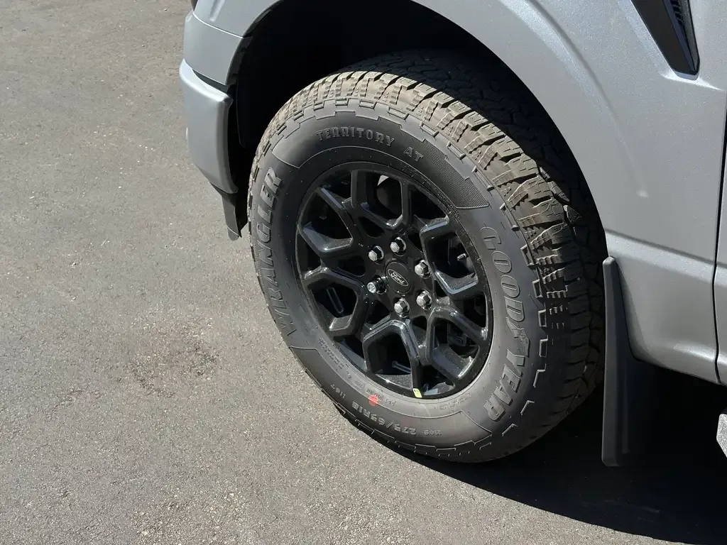 Ford F-150 2026 photo 5