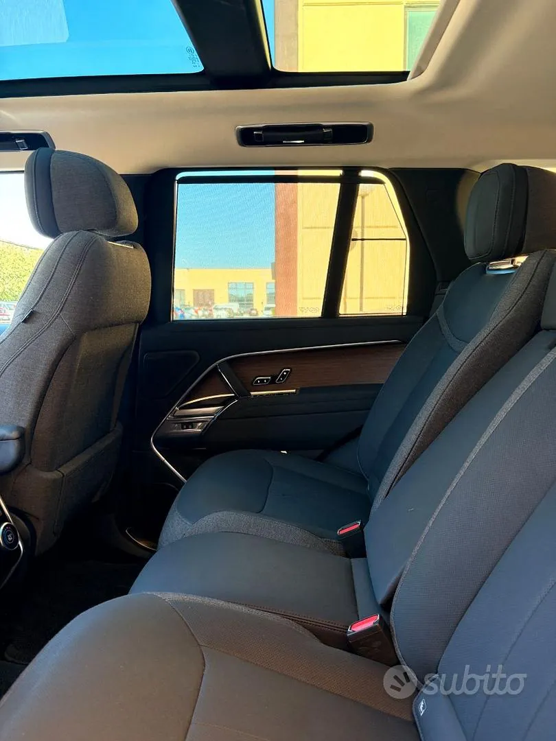 Land Rover Range Rover 2023 photo 5