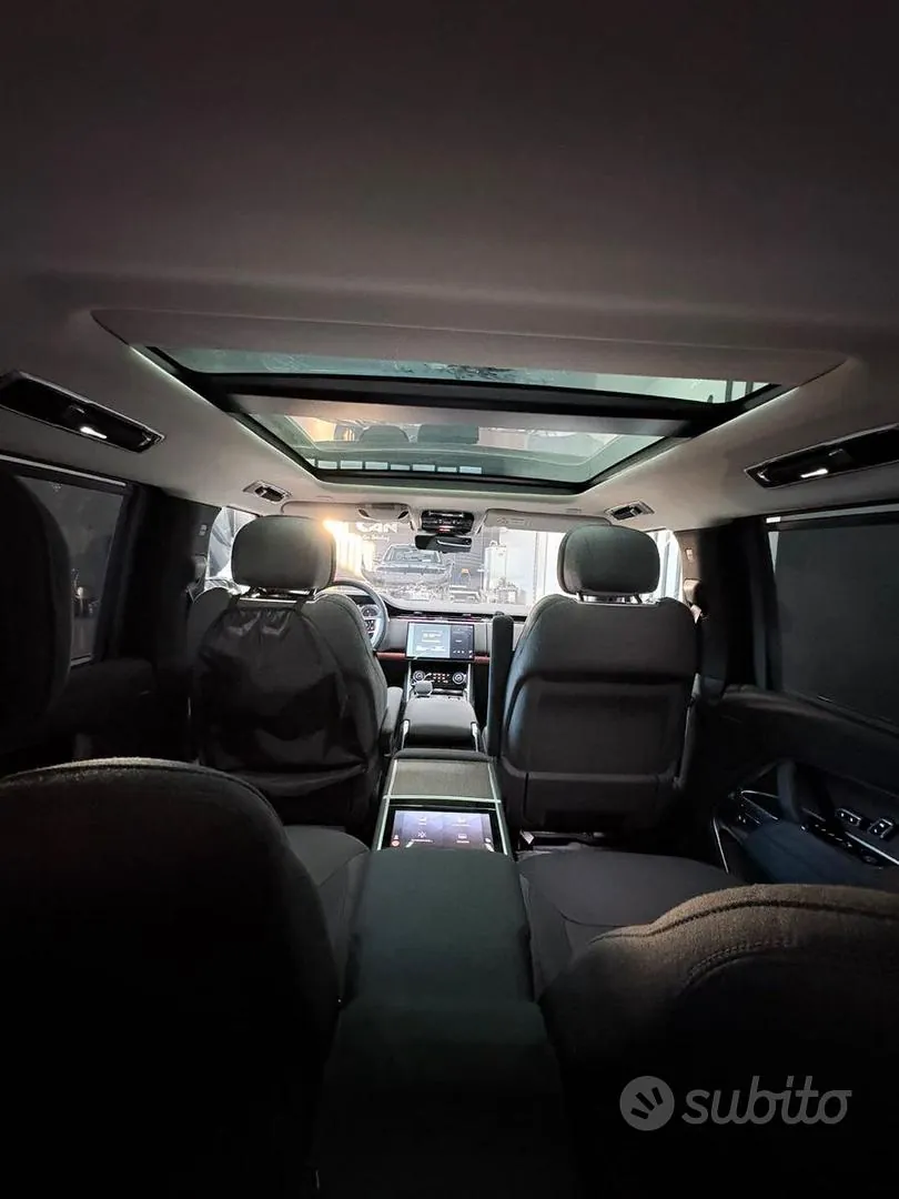 Land Rover Range Rover 2023 photo 4