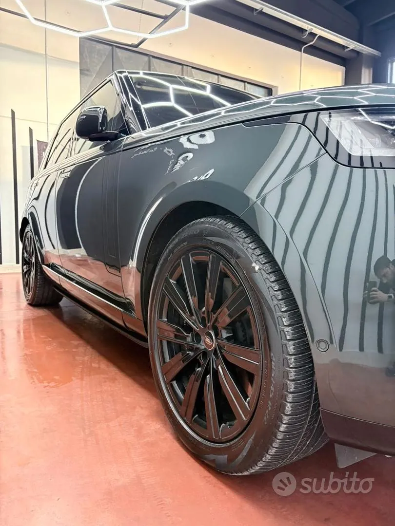 Land Rover Range Rover 2023 photo 3