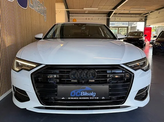 Audi A6 2021 photo 2
