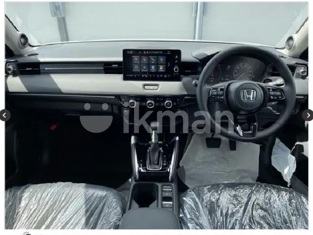 Honda Vezel photo 2