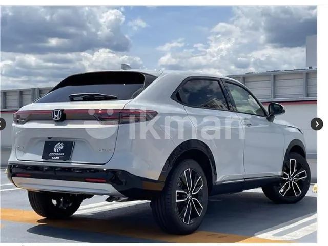 Honda Vezel photo 3