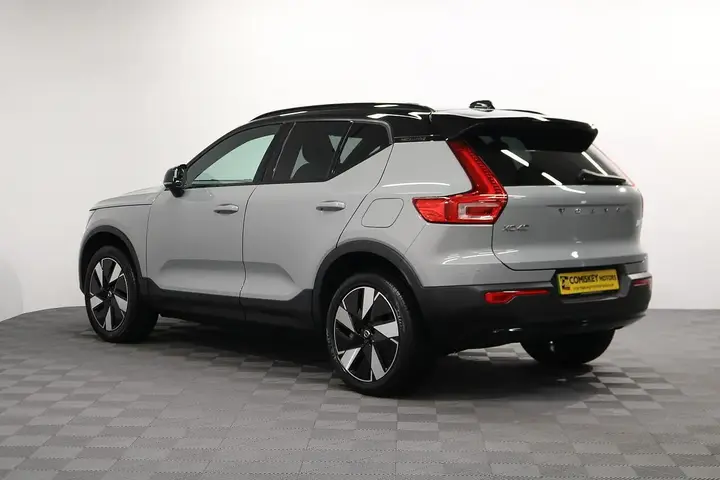 Volvo Xc40 2024 photo 4