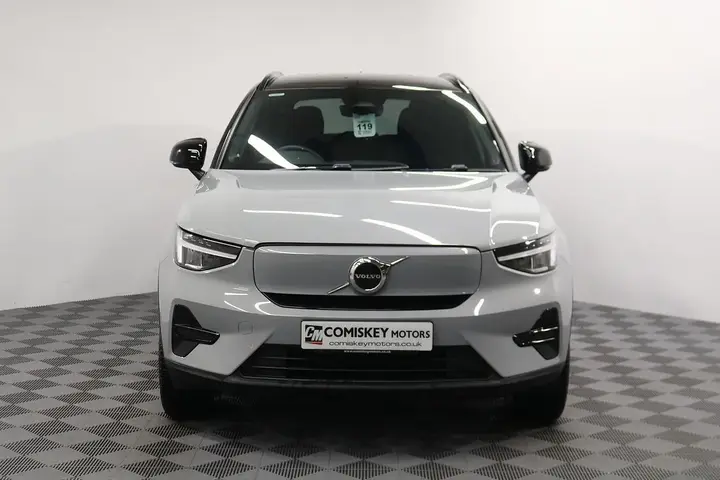 Volvo Xc40 2024 photo 2